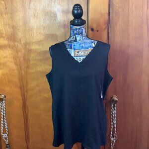 Set Of Two Lace Trim Tank Tops. Black And White. XXL. NWT